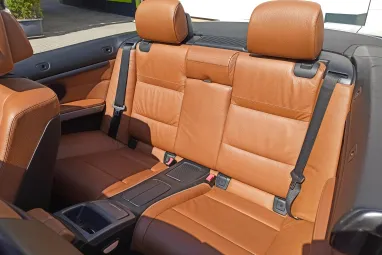 BMW 320d (Automata) Full Extra + Gyári Fényezés + Végig Vezetett Szervízkönyv + 2X-s GARANCIA !!