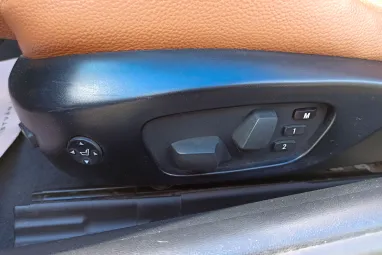 BMW 320d (Automata) Full Extra + Gyári Fényezés + Végig Vezetett Szervízkönyv + 2X-s GARANCIA !!