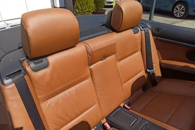 BMW 320d (Automata) Full Extra + Gyári Fényezés + Végig Vezetett Szervízkönyv + 2X-s GARANCIA !!