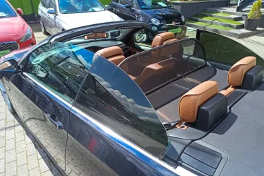 BMW 320d (Automata) Full Extra + Gyári Fényezés + Végig Vezetett Szervízkönyv + 2X-s GARANCIA !!