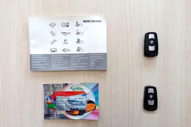 BMW 320d (Automata) Full Extra + Gyári Fényezés + Végig Vezetett Szervízkönyv + 2X-s GARANCIA !!