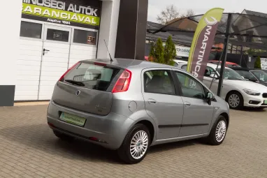 FIAT GRANDE PUNTO 1.4 8V Dynamic Grey Metallic +Első Tulajdonostól +Keveset futott +2X-s GARANCIA !!