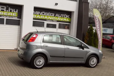 FIAT GRANDE PUNTO 1.4 8V Dynamic Grey Metallic +Első Tulajdonostól +Keveset futott +2X-s GARANCIA !!