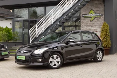 HYUNDAI I30 i30u 1.4 DOHC Life Phantom Black Pearl +Keveset futott +Igényes állapot 2X-s GARANCIA !!