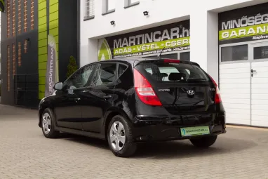 HYUNDAI I30 i30u 1.4 DOHC Life Phantom Black Pearl +Keveset futott +Igényes állapot 2X-s GARANCIA !!