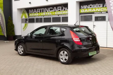 HYUNDAI I30 i30u 1.4 DOHC Life Phantom Black Pearl +Keveset futott +Igényes állapot 2X-s GARANCIA !!