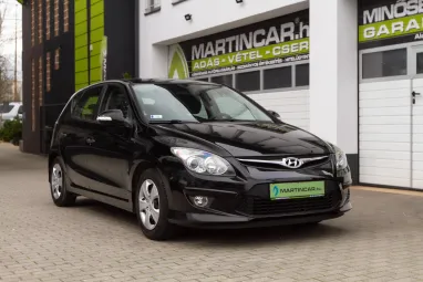 HYUNDAI I30 i30u 1.4 DOHC Life Phantom Black Pearl +Keveset futott +Igényes állapot 2X-s GARANCIA !!