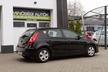 HYUNDAI I30 i30u 1.4 DOHC Life Phantom Black Pearl +Keveset futott +Igényes állapot 2X-s GARANCIA !!