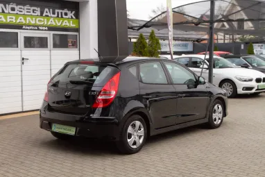 HYUNDAI I30 i30u 1.4 DOHC Life Phantom Black Pearl +Keveset futott +Igényes állapot 2X-s GARANCIA !!