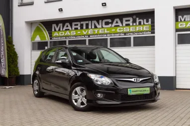 HYUNDAI I30 i30u 1.4 DOHC Life Phantom Black Pearl +Keveset futott +Igényes állapot 2X-s GARANCIA !!