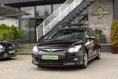 HYUNDAI I30 i30u 1.4 DOHC Life Phantom Black Pearl +Keveset futott +Igényes állapot 2X-s GARANCIA !!