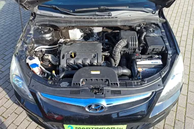 HYUNDAI I30 i30u 1.4 DOHC Life Phantom Black Pearl +Keveset futott +Igényes állapot 2X-s GARANCIA !!