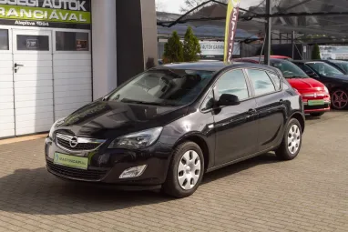 OPEL ASTRA J 1.7 CDTI Enjoy Saphireschwarz +Magyar Autó +Friss Műszaki +Keveset futott +2X-s GARANCIA !!