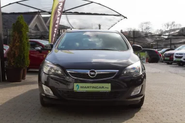 OPEL ASTRA J 1.7 CDTI Enjoy Saphireschwarz +Magyar Autó +Friss Műszaki +Keveset futott +2X-s GARANCIA !!