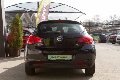 OPEL ASTRA J 1.7 CDTI Enjoy Saphireschwarz +Magyar Autó +Friss Műszaki +Keveset futott +2X-s GARANCIA !!