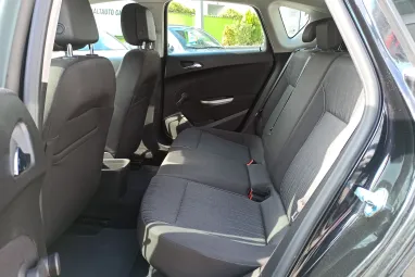 OPEL ASTRA J 1.7 CDTI Enjoy Saphireschwarz +Magyar Autó +Friss Műszaki +Keveset futott +2X-s GARANCIA !!