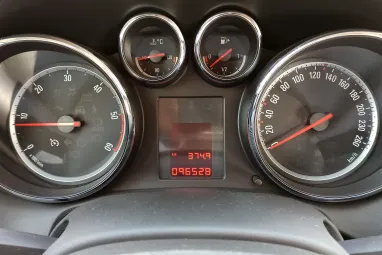 OPEL ASTRA J 1.7 CDTI Enjoy Saphireschwarz +Magyar Autó +Friss Műszaki +Keveset futott +2X-s GARANCIA !!
