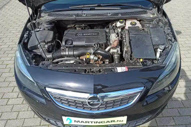 OPEL ASTRA J 1.7 CDTI Enjoy Saphireschwarz +Magyar Autó +Friss Műszaki +Keveset futott +2X-s GARANCIA !!
