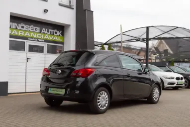 OPEL CORSA E 1.4 Selection Black Sapphire +Magasan felszerelt + Végig Vez.Szervizkönyv +2X-s GARANCIA !!