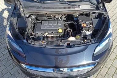 OPEL CORSA E 1.4 Selection Black Sapphire +Magasan felszerelt + Végig Vez.Szervizkönyv +2X-s GARANCIA !!