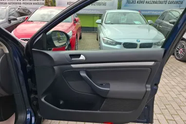 VOLKSWAGEN GOLF VI Variant 1.2 TSI Trendline DSG Tempest Blue Metallic +Első Tulajdonostól +Vezetett Szervizkönyv +2X-s GARANCIA !!