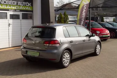 VOLKSWAGEN GOLF VI 1.6 TDi Trendline United Gray Metallic +Első Tulajdonostól +Végig Vez.Szervizkönyv +2X-s GARANCIA !!