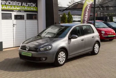 VOLKSWAGEN GOLF VI 1.6 TDi Trendline United Gray Metallic +Első Tulajdonostól +Végig Vez.Szervizkönyv +2X-s GARANCIA !!