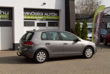 VOLKSWAGEN GOLF VI 1.6 TDi Trendline United Gray Metallic +Első Tulajdonostól +Végig Vez.Szervizkönyv +2X-s GARANCIA !!