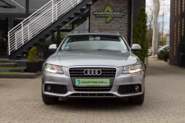 AUDI A4 Avant 2.0 TDI DPF Quartz Gray Metallic +Első Tulajdonostól +Friss Műszaki +2X-s GARANCIA !!