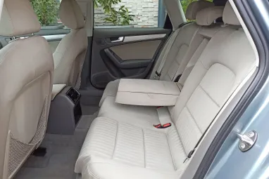 AUDI A4 Avant 2.0 TDI DPF Quartz Gray Metallic +Első Tulajdonostól +Friss Műszaki +2X-s GARANCIA !!