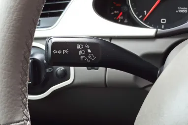 AUDI A4 Avant 2.0 TDI DPF Quartz Gray Metallic +Első Tulajdonostól +Friss Műszaki +2X-s GARANCIA !!