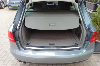AUDI A4 Avant 2.0 TDI DPF Quartz Gray Metallic +Első Tulajdonostól +Friss Műszaki +2X-s GARANCIA !!