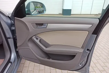 AUDI A4 Avant 2.0 TDI DPF Quartz Gray Metallic +Első Tulajdonostól +Friss Műszaki +2X-s GARANCIA !!