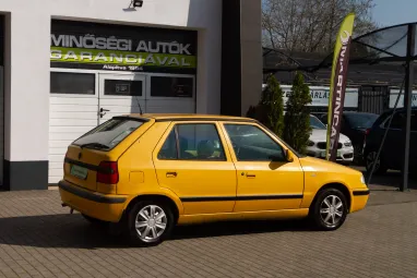 SKODA FELICIA 1.3 LX Color Pastellgelb Darázs Varázs +Eredeti Magyar Auto + Sok műszaki !!