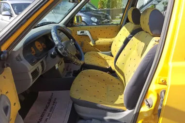 SKODA FELICIA 1.3 LX Color Pastellgelb Darázs Varázs +Eredeti Magyar Auto + Sok műszaki !!