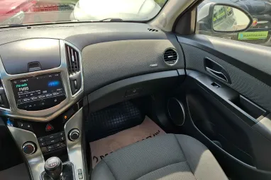 CHEVROLET CRUZE 1.7d LTZ ICE Silver metalic +Friss Vizsga +Magasan Felszerelt +2X-s GARANCIA !!