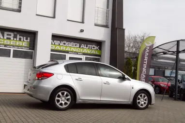 CHEVROLET CRUZE 1.7d LTZ ICE Silver metalic +Friss Vizsga +Magasan Felszerelt +2X-s GARANCIA !!