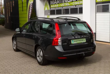 VOLVO V50 1.6 D DRIVe Momentum Titánium GRAY +Első Tulajdonos +Kiemelkedő állapot +2X-s GARANCIA !!