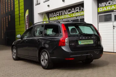 VOLVO V50 1.6 D DRIVe Momentum Titánium GRAY +Első Tulajdonos +Kiemelkedő állapot +2X-s GARANCIA !!