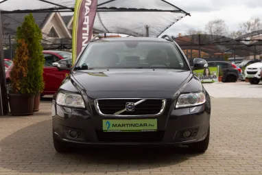 VOLVO V50 1.6 D DRIVe Momentum Titánium GRAY +Első Tulajdonos +Kiemelkedő állapot +2X-s GARANCIA !!