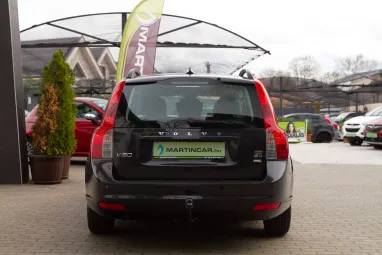 VOLVO V50 1.6 D DRIVe Momentum Titánium GRAY +Első Tulajdonos +Kiemelkedő állapot +2X-s GARANCIA !!