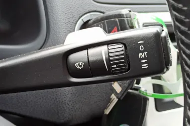 VOLVO V50 1.6 D DRIVe Momentum Titánium GRAY +Első Tulajdonos +Kiemelkedő állapot +2X-s GARANCIA !!