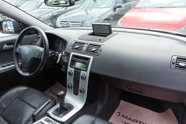 VOLVO V50 1.6 D DRIVe Momentum Titánium GRAY +Első Tulajdonos +Kiemelkedő állapot +2X-s GARANCIA !!