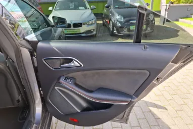 MERCEDES-BENZ CLA 180 AMG Sport Mountain Gray Metallic +Kiemelkedő állapot +Friss Műszaki +2X-s GARANCIA !!