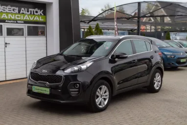 KIA SPORTAGE 2.0 CRDI Silver 4WD Black Pearl +Végig Vez. Szervizkönyv +Mint az ÚJ +Friss Műszaki +2X-s GARANCIA !