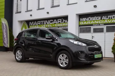KIA SPORTAGE 2.0 CRDI Silver 4WD Black Pearl +Végig Vez. Szervizkönyv +Mint az ÚJ +Friss Műszaki +2X-s GARANCIA !
