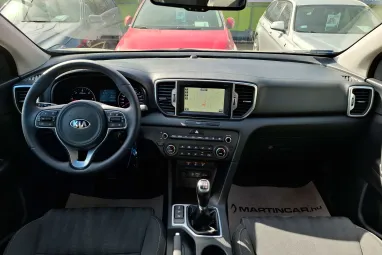 KIA SPORTAGE 2.0 CRDI Silver 4WD Black Pearl +Végig Vez. Szervizkönyv +Mint az ÚJ +Friss Műszaki +2X-s GARANCIA !