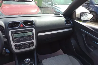 VOLKSWAGEN EOS 1.4 TSI White Gold Pearl +Első Tulajdonostól +Végig Vez. Szervizkönyv +2X-s GARANCIA !!