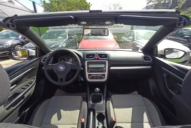 VOLKSWAGEN EOS 1.4 TSI White Gold Pearl +Első Tulajdonostól +Végig Vez. Szervizkönyv +2X-s GARANCIA !!