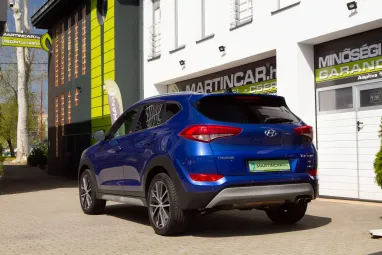 HYUNDAI TUCSON 1.6 T-GDI Executive 4WD DCT Passion 94E km +Maximum Extra +Végig Hyundai-nál Szervizelt + 2X-s GARANCIA !!